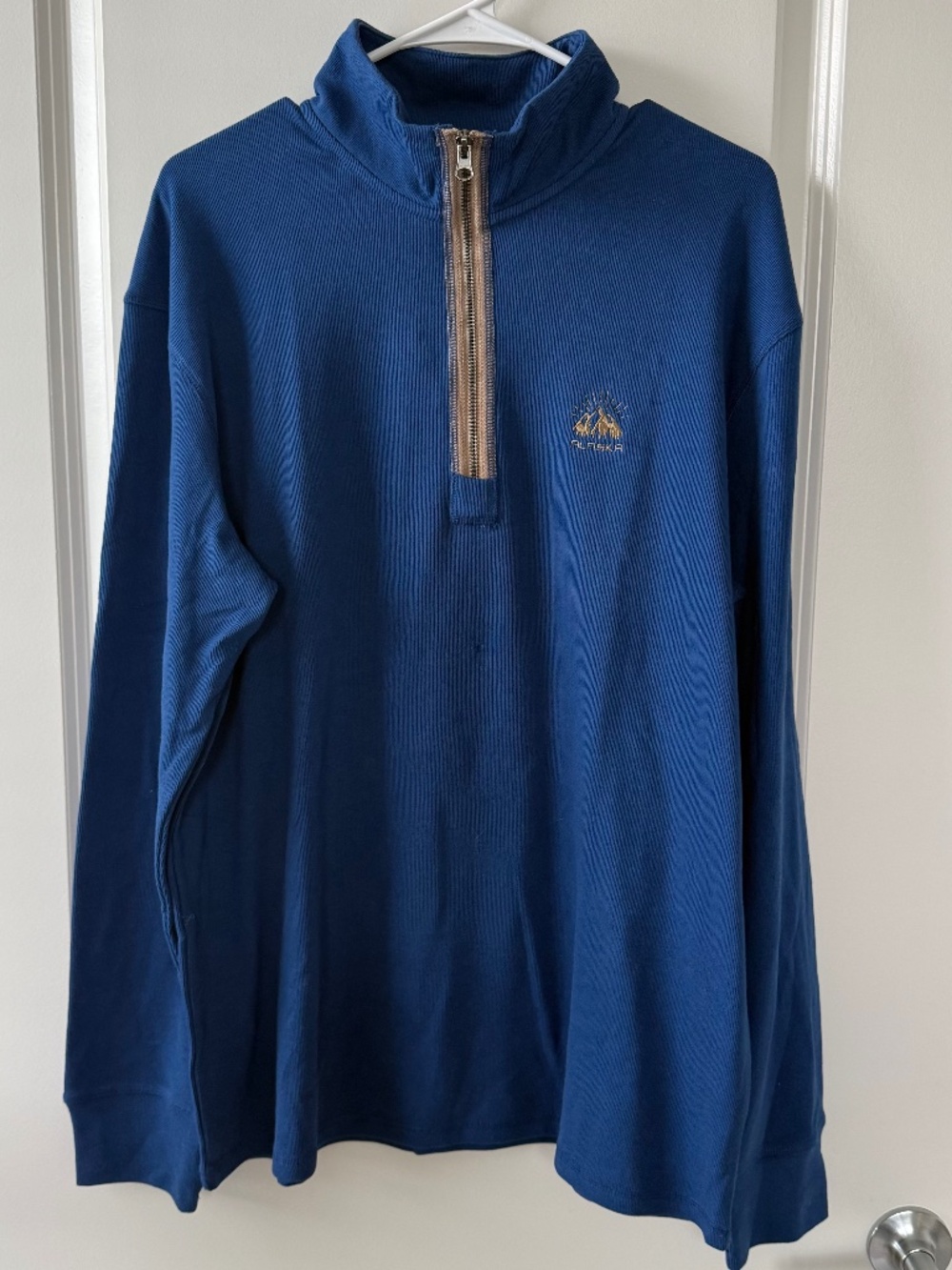 Men's Alaska The Last Frontier Quarter Zip Pullover Blue Large